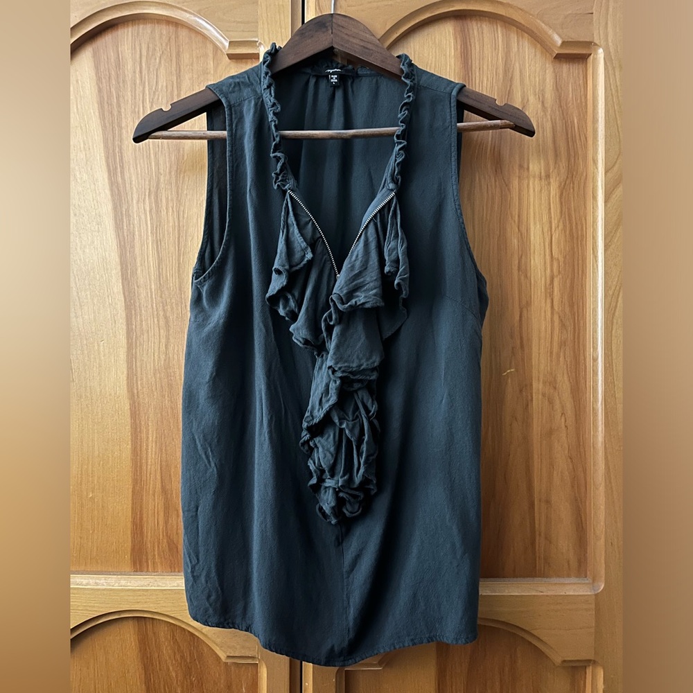 Mystree Sleeveless Ruffled Blouse